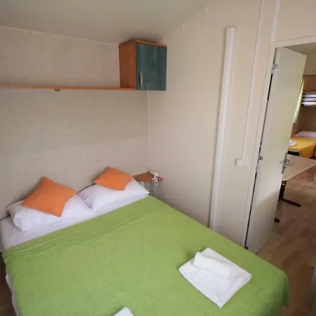 Campsite Mobile Plat Kozino